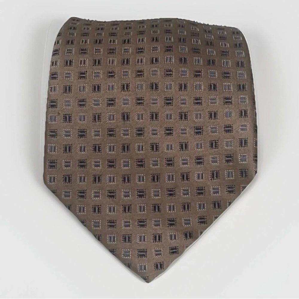 Michael Kors Silk Blend Embroidered Mens Designer Tie Tan Preppy Neutral Necktie